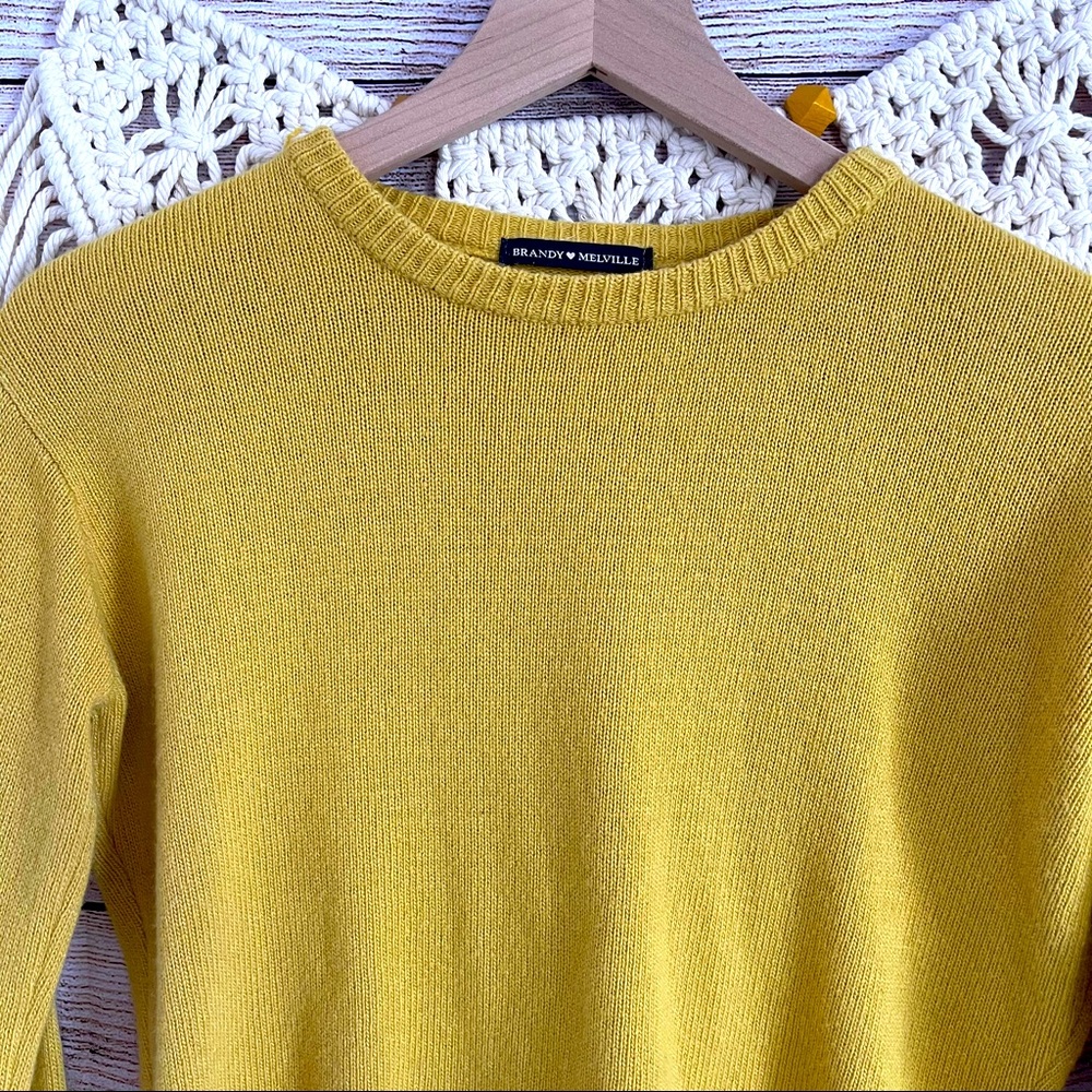 Brandy Melville Francesca Yellow Crop Sweater OS - Picture 3 of 8